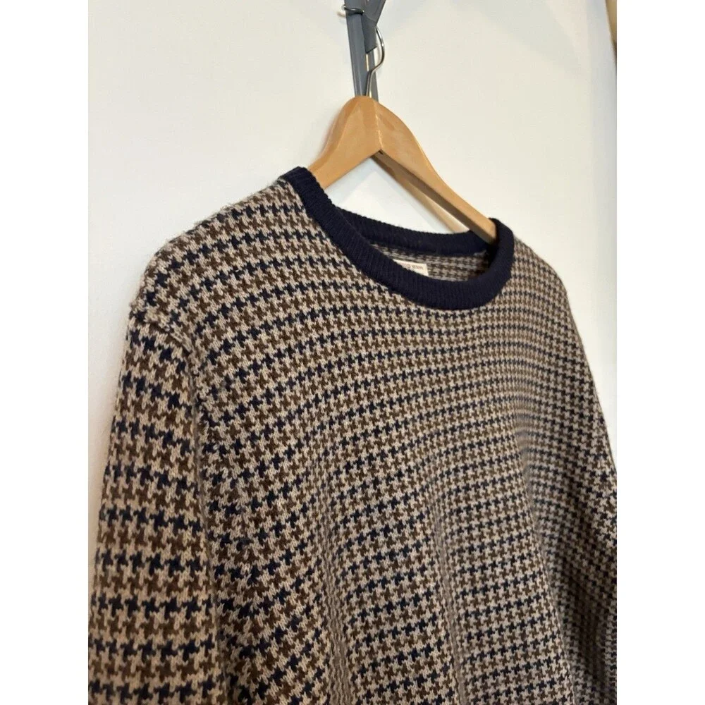 J Crew Navy Brown Houndstooth Merino Wool Blend Men’s Sweater Size Medium